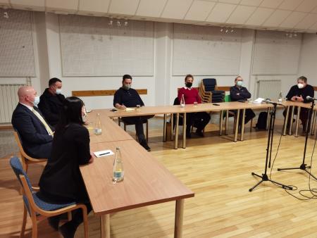 IMG_20220209_114813_resized_20220209_020918328