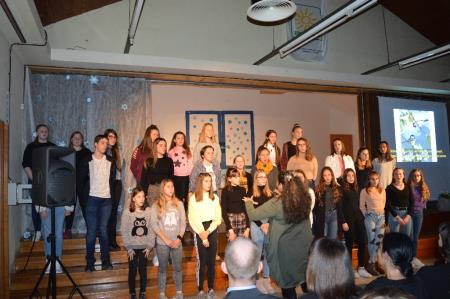 40 LET OSNOVNE ŠOLE BOVEC 15