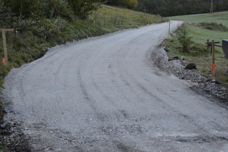 ASFALTIRANJE CESTE KLUŽE – BAVŠICA 16