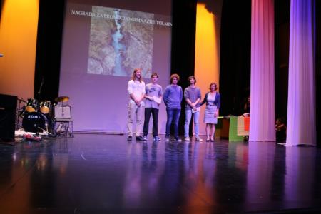 PODELITEV PRIZNANJ MATURANTOM GIMNAZIJE TOLMIN 11