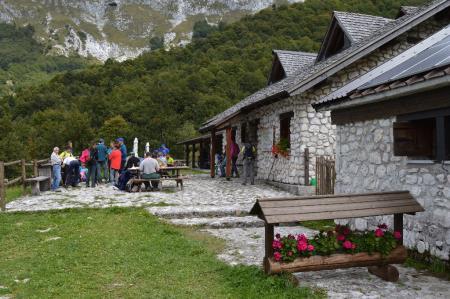 POHOD ČEZ SKUTNIK V REZIJO 15