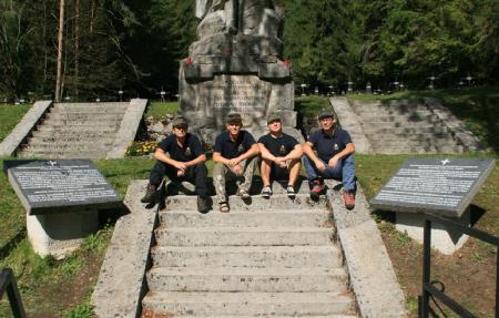 OBNOVLJENE TABLE NA VOJAŠKIH POKOPALIŠČIH 5