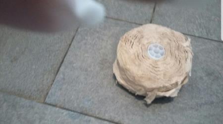 VANDALI SE ZNAŠAJO NAD JAVNIM STRANIŠČEM 7