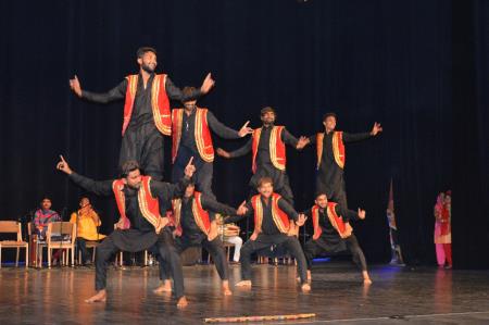 DRUGI VEČER FESTIVALA SRC IZVEDEN V KULTURNEM DOMU 9