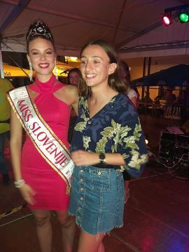 ČOMPARSKA NOČ USPEŠNA 4