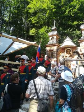 TRADICIONALNA SLOVESNOST PRI RUSKI KAPELICI 3