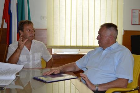 MINISTER POČIVALŠEK PRI BOVŠKEM ŽUPANU 1