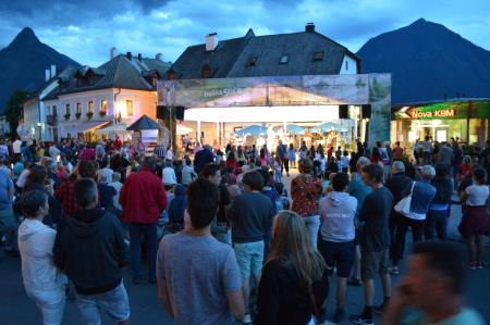 BOVŠKI POLETNI VEČERI NA BOVŠKEM TRGU 3
