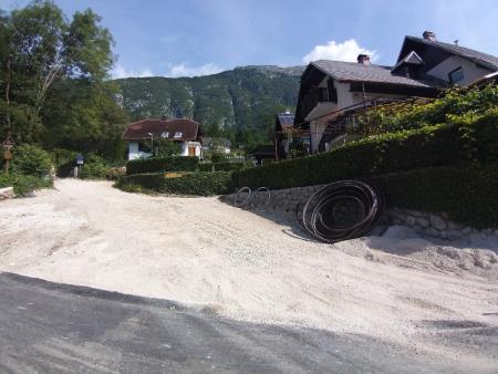 CESTA BOVŠKI TRG-KANINSKA VAS PREPLASTENA 4