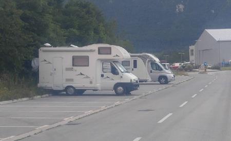 ŽUPANOVI ODGOVORI GLEDE ČRNEGA KAMPIRANJA IN DRUGIH KRŠITEV 19