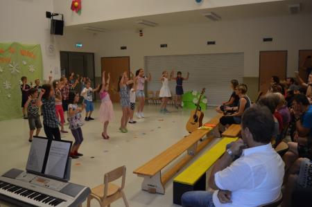 ZAKLJUČNA PRIREDITEV PODRUŽNIČNE ŠOLE ŽAGA 4