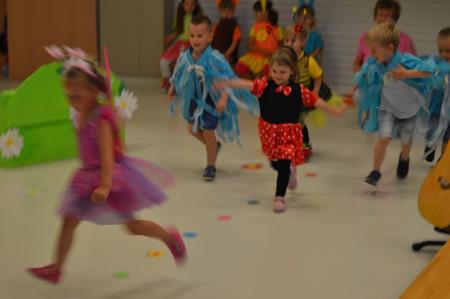 ZAKLJUČNA PRIREDITEV PODRUŽNIČNE ŠOLE ŽAGA 11