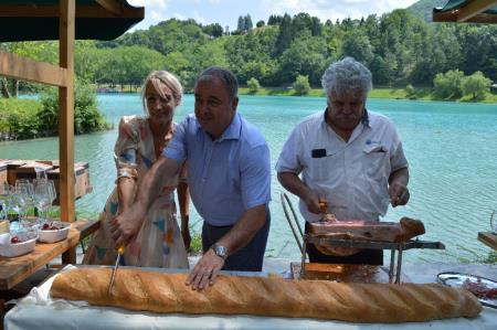 PESTER KONEC TEDNA 11