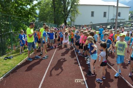 PESTER KONEC TEDNA 19