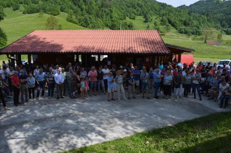 PESTER KONEC TEDNA 27