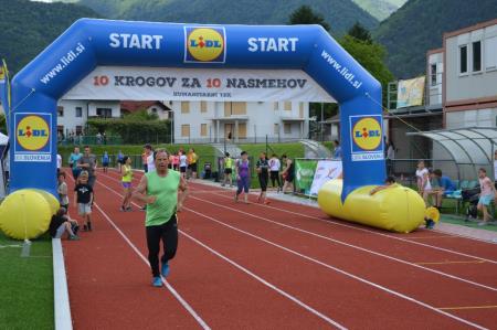 10 KROGOV ZA 10 NASMEHOV 13