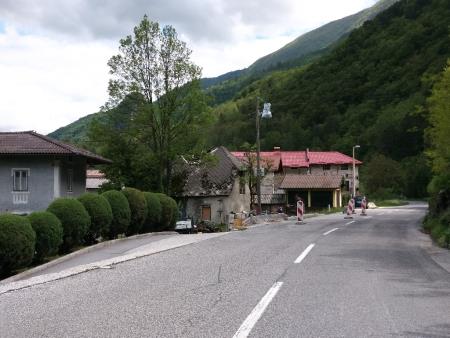 GRADNJA AVTOBUSNIH POSTAJALIŠČ 1