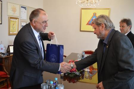 OB PRAZNIKU POBRATENE OBČINE PRIJEDOR 8