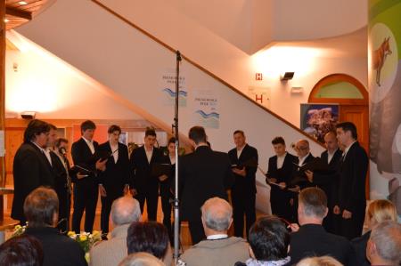 ZAKLJUČNA PRIREDITEV PRIMORSKA POJE 2019 4