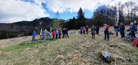 POLAGANJE VENCEV PADLIM NA PLANINI GOLOBAR 16