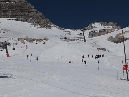 24. EMAVS NA KANINU 4