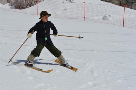 24. EMAVS NA KANINU 29