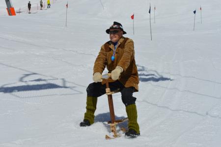 24. EMAVS NA KANINU 41