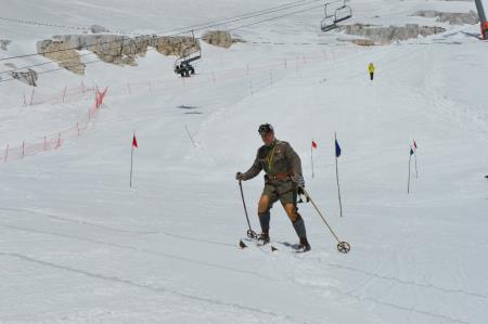 24. EMAVS NA KANINU 71