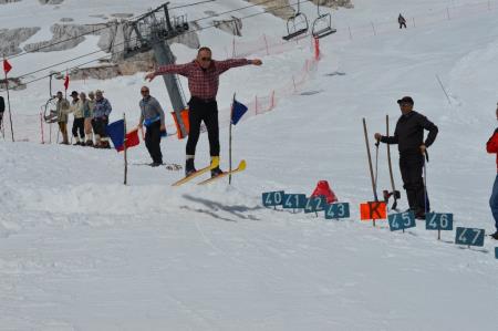 24. EMAVS NA KANINU 88