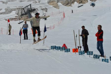 24. EMAVS NA KANINU 93