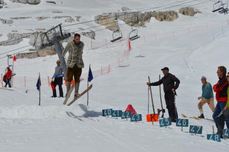 24. EMAVS NA KANINU 95