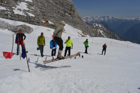 24. EMAVS NA KANINU 99