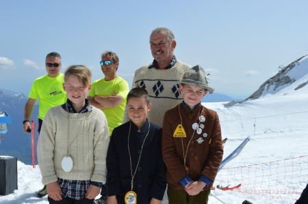 24. EMAVS NA KANINU 109