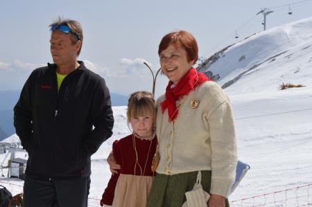 24. EMAVS NA KANINU 117