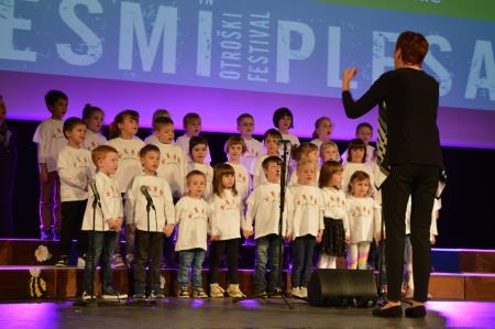 FESTIVAL PESMI IN PLESOV 23