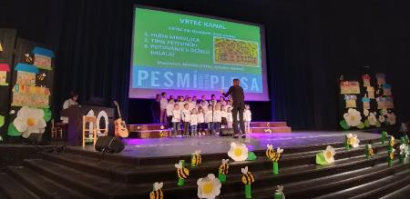 FESTIVAL PESMI IN PLESOV 24