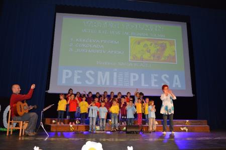 FESTIVAL PESMI IN PLESOV 61