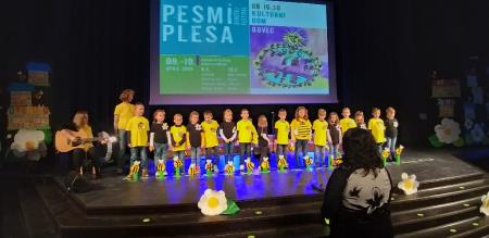 FESTIVAL PESMI IN PLESOV 73