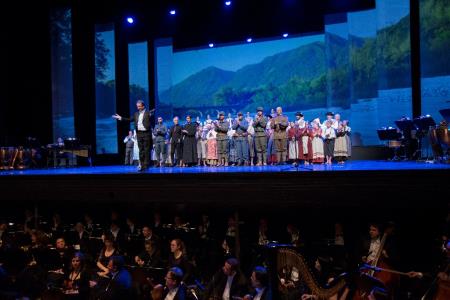 BARVE ZELENEGA SMARAGDA 14