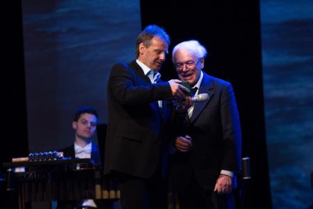 BARVE ZELENEGA SMARAGDA 18