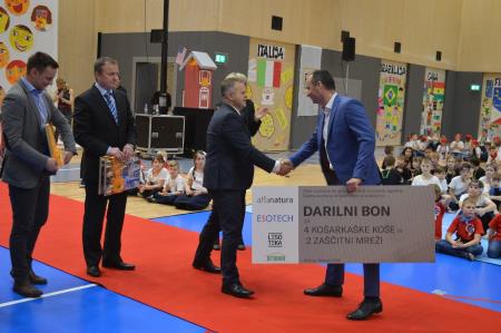 ODPRTJE ŠPORTNE DVORANE MISLINJA 34