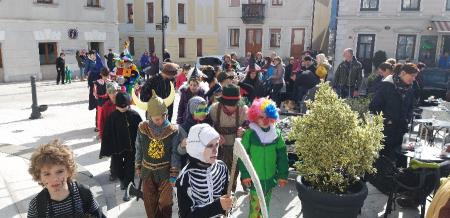 OTROCI POPESTRILI TORKOVO PUSTNO DOGAJANJE 14