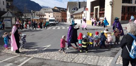 OTROCI POPESTRILI TORKOVO PUSTNO DOGAJANJE 16