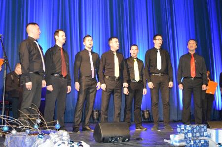 ŽUPANOV NOVOLETNI SPREJEM 12