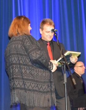 ŽUPANOV NOVOLETNI SPREJEM 15