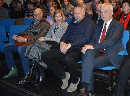 ŽUPANOV NOVOLETNI SPREJEM 19