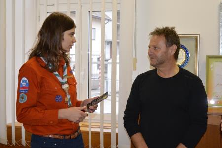 BOVŠKI SKAVTI PRI ŽUPANU 1