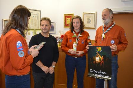 BOVŠKI SKAVTI PRI ŽUPANU 3