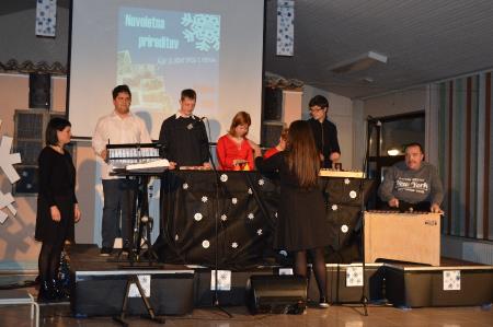 NOVOLETNA PRIREDITEV V VDC TOLMIN 9