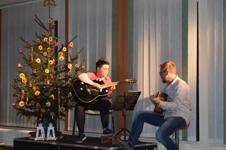 NOVOLETNA PRIREDITEV V VDC TOLMIN 22